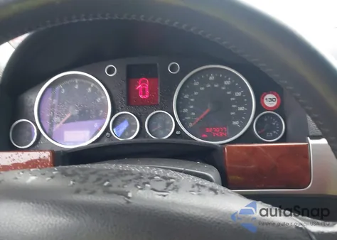 2005 Volkswagen Touareg V6 из США, поврежденный, VIN WVGZG77L25D031449